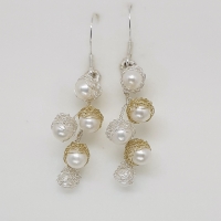 Baya Pearl Cluster Earrings
